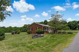 411 Vintage Rd, Eden, NC 27288 - Photo 8