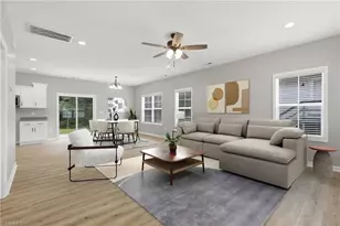 2408 Phillips Ave, Greensboro, NC 27405 - Photo 8