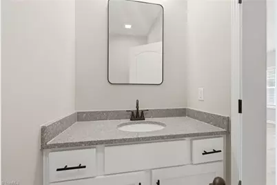2408 Phillips Avenue, Greensboro, NC 27405 - Photo 22