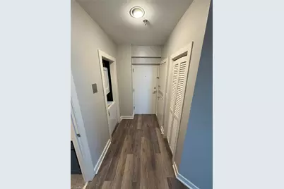 315 N Spruce Street #507, Winston-Salem, NC 27101 - Photo 2