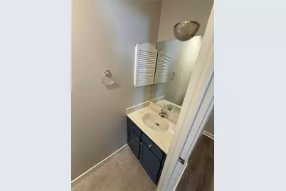 315 N Spruce Street #507, Winston-Salem, NC 27101 - Photo 4