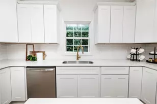 1300 N Main St, Salisbury, NC 28144 - Photo 4