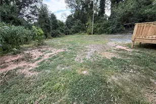 416 E 27th St, Winston-Salem, NC 27105 - Photo 2