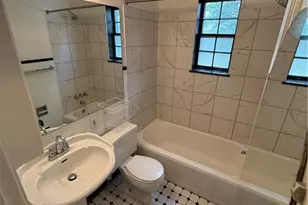 1310 Glade St, Winston-Salem, NC 27101 - Photo 8