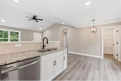 409 Nelson Street, Kernersville, NC 27284 - Photo 14