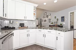 6648 Springfield Village Ln, Clemmons, NC 27012 - Photo 14