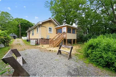 512 Atwater Street, Burlington, NC 27215 - Photo 2