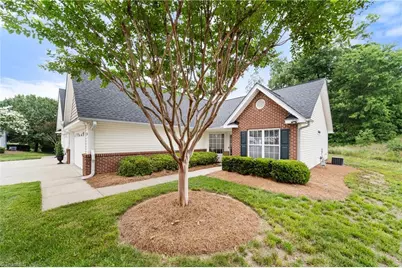 1344 Crosswinds Drive, High Point, NC 27265 - Photo 2
