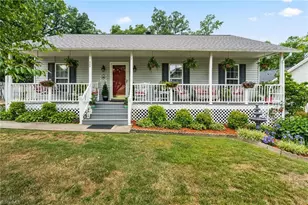 111 Duncan Dr, Thomasville, NC 27360 - Photo 1