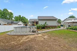 111 Duncan Dr, Thomasville, NC 27360 - Photo 36