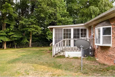 4226 Gumtree Road, Winston-Salem, NC 27107 - Photo 8