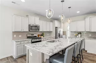 5500 Baverhof Dr, Greensboro, NC 27405 - Photo 10