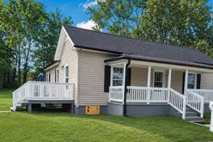 633 Irving Ave, Eden, NC 27288 - Photo 1