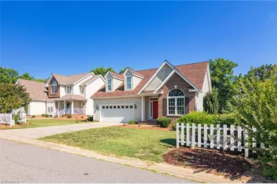 403 Clover Court, Eden, NC 27288 - Photo 4