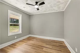 110 Spring St, Kernersville, NC 27284 - Photo 20