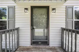 110 Spring St, Kernersville, NC 27284 - Photo 12