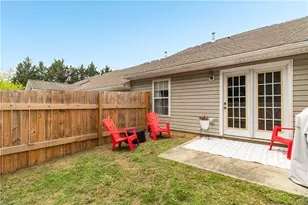 204 Carrington Ln, Thomasville, NC 27360 - Photo 22