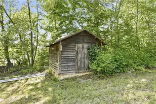 8030 Belews Creek Rd, Belews Creek, NC 27009 - Photo 44