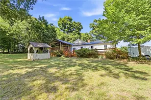 8030 Belews Creek Rd, Belews Creek, NC 27009 - Photo 46