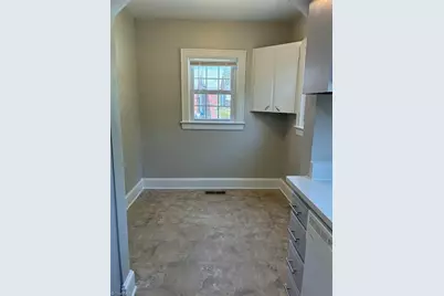532 Polo Road, Winston-Salem, NC 27106 - Photo 8