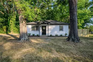 4502 Summit Ave, Greensboro, NC 27405 - Photo 2