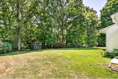 104 Azalea Drive, Winston-Salem, NC 27105 - Photo 32