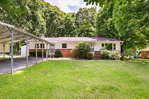 104 Azalea Dr, Winston-Salem, NC 27105 - Photo 6