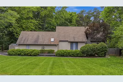 3611 Hunting Ridge Drive, High Point, NC 27265 - Photo 2
