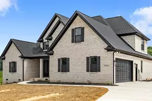 5084 Southern Pnes Dr, Kernersville, NC 27284 - Photo 2