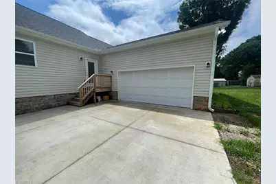 206 Hassellwood Drive, Jamestown, NC 27282 - Photo 14
