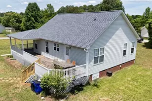 3301 Cloverdale Ct, Efland, NC 27243 - Photo 12