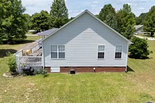 3301 Cloverdale Ct, Efland, NC 27243 - Photo 14