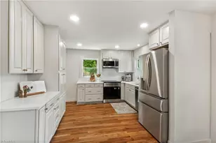 307 Wayside Dr, Winston-Salem, NC 27107 - Photo 8