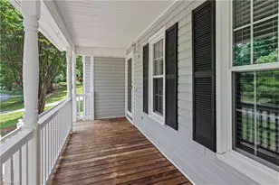 5729 Haweswater Rd, Winston-Salem, NC 27105 - Photo 6