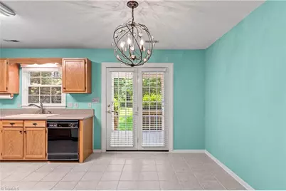 5729 Haweswater Road, Winston-Salem, NC 27105 - Photo 12