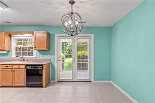 5729 Haweswater Rd, Winston-Salem, NC 27105 - Photo 12