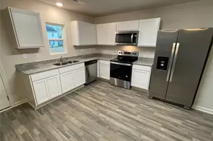 3824 Miller Dr, Greensboro, NC 27405 - Photo 10