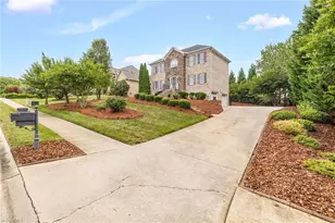1445 Meadowlands Dr, Winston-Salem, NC 27107 - Photo 2