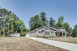 4800 Edinborough Rd, Greensboro, NC 27406 - Photo 6