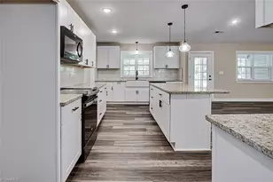 4800 Edinborough Rd, Greensboro, NC 27406 - Photo 22