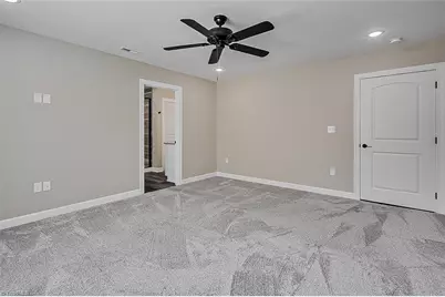 4800 Edinborough Road, Greensboro, NC 27406 - Photo 32