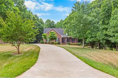 277 Still Meadows Lane, Lexington, NC 27292 - Photo 2