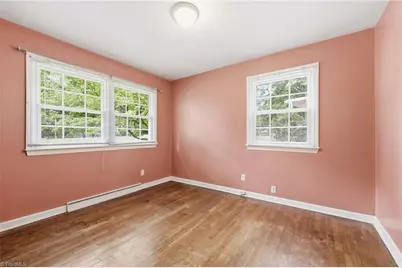 2814 Dellwood Drive, Greensboro, NC 27408 - Photo 18