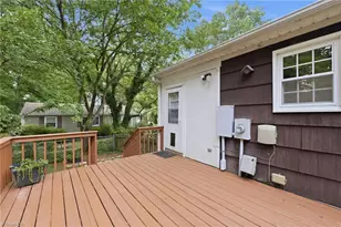 2814 Dellwood Dr, Greensboro, NC 27408 - Photo 30