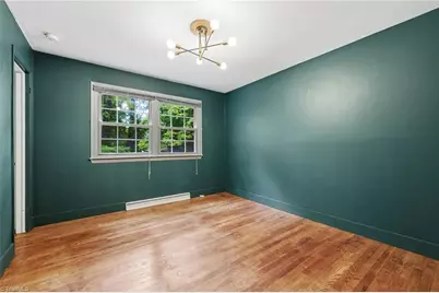 2814 Dellwood Drive, Greensboro, NC 27408 - Photo 12