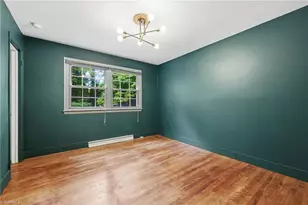 2814 Dellwood Dr, Greensboro, NC 27408 - Photo 12