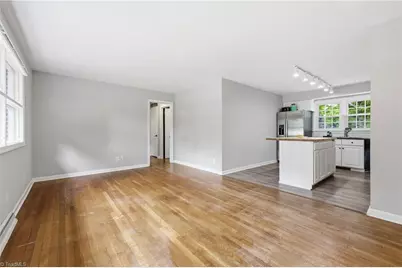 2814 Dellwood Drive, Greensboro, NC 27408 - Photo 6