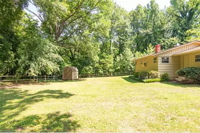 601 Roberts Street, Eden, NC 27288 - Photo 32