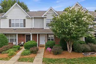 29 Tannenbaum Cir, Greensboro, NC 27410 - Photo 1