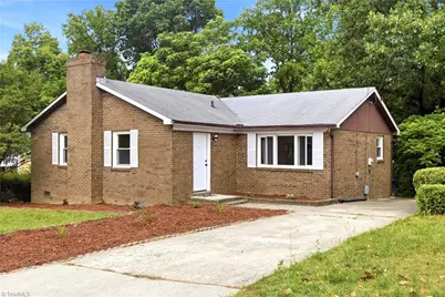 1512 Hooks Street, Greensboro, NC 27401 - Photo 2